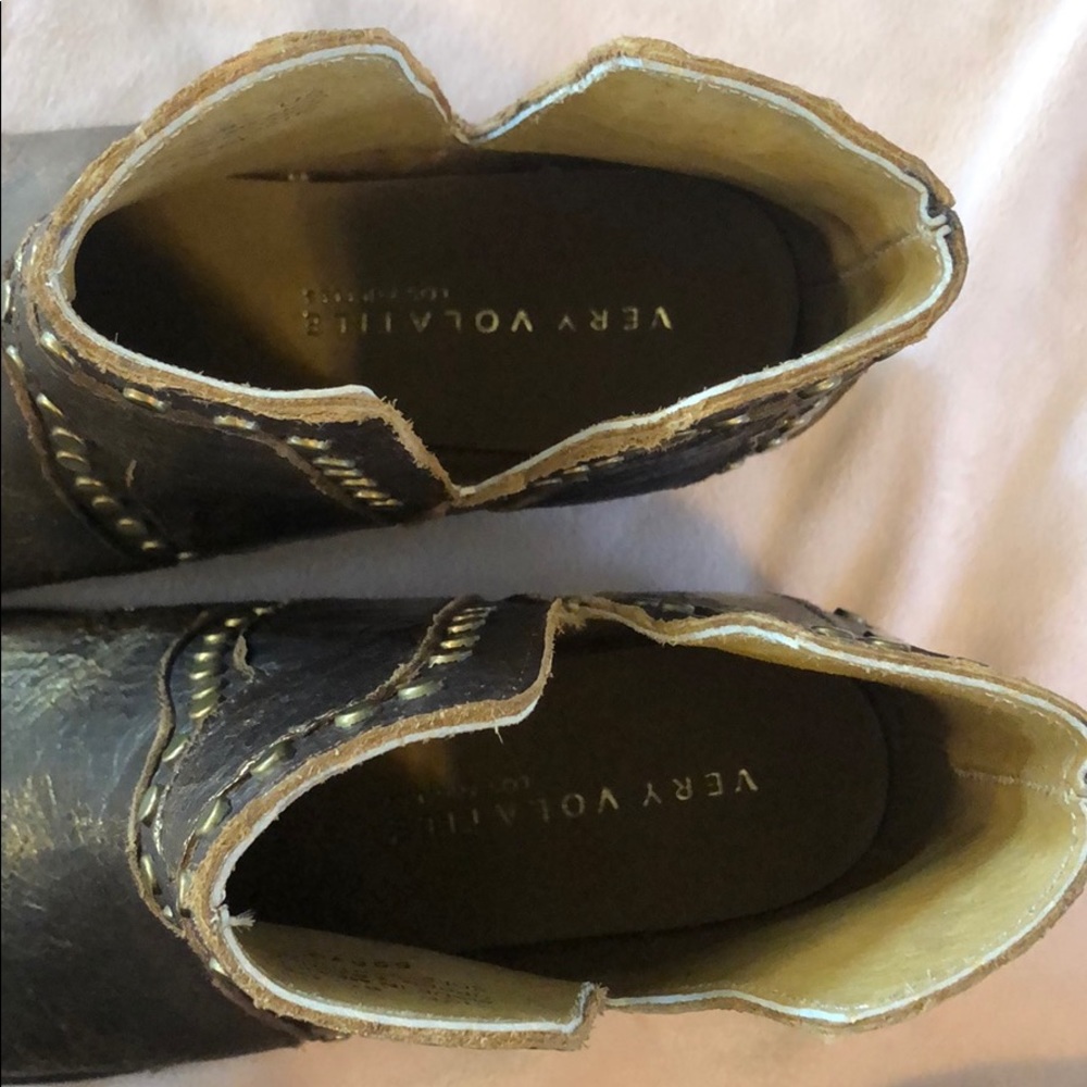 Very Volatile booties - Picture 10 of 10
